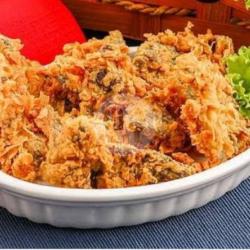 Nasi Lalapan Paru Crispy Geprek