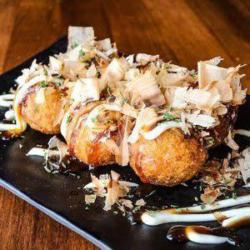 Takoyaki Special Keju, Isi 10