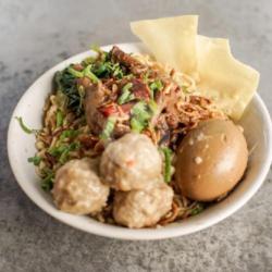 Mie Ayam Bakso Telur Sapi