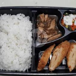 Bento Teriyaki Eggroll