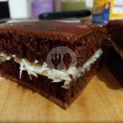 Martabak Manis Brownies Keju Susu