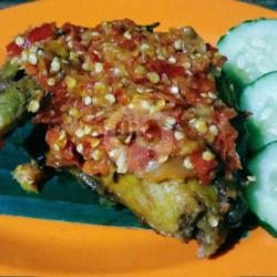 Ayam Sambel Edan