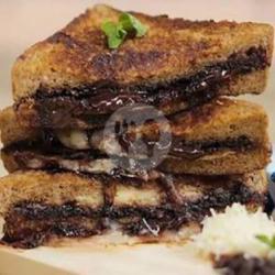 Roti Bakar Coklat