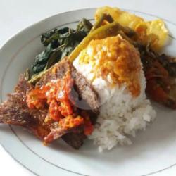 Nasi Ramas Dendeng  Cabe Merah Es Teh Goyang