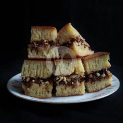 Martabak Manis Coklat Kacang