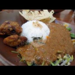 Nasi Pecel Ayam Peyek Es Good Day Cappuccino