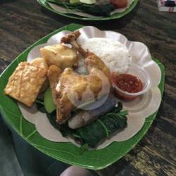 Ayam Goreng   Tempe / Tahu   Sambel Dower   Lalap