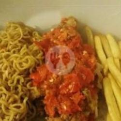 Indomie Goreng   Ayam Geprek   Kentang Goreng