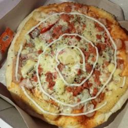 Pizza Daging Ayam   Sosis   Keju Mozzarella ( Uk 18 Cm)