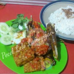 Bebek Dada Sambal Korek   Nasi Putih