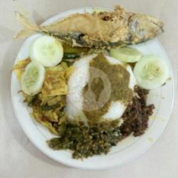 Nasi Ikan Kembung