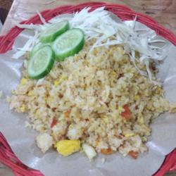 Nasi Goreng Dengan Dua Telur Bisa Request Mau Didadar Ceplok