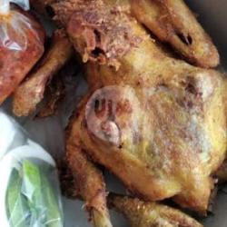 Ayam Bekakak Goreng 1 Ekor,