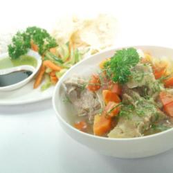 Sop Buntut Kuah