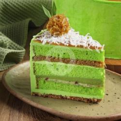 Putu Slice Cake