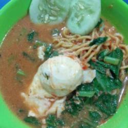 Mie Nyemek (kuah) Biasa