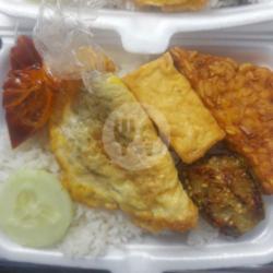 Nasi Telor Free Tahu Tempe Terong