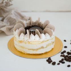 Tiramisu Cake