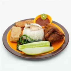 Nasi Tempong Bebek Goreng