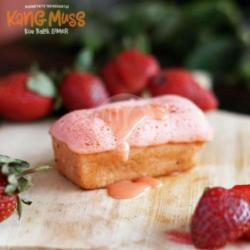 Kue Balok Strawberry Isi 6