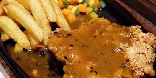 Chicken Steak & Burger Cafe Mama Tutu, Srengseng Sawah