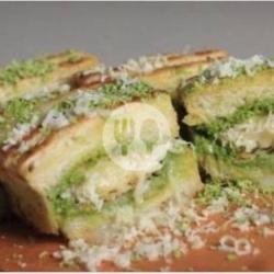 Roti Bakar Grentea Kacang