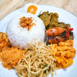 Nasi Madura Komplit