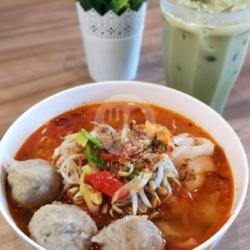 Kwetiauw Bakso Balado