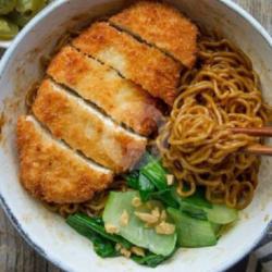 Indomie Telur   Chicken Katsu