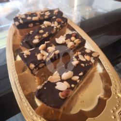 Snickers Bar (vegan/vegetarian/gluten Free)