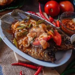 Ikan Gurame Goreng Rica-rica