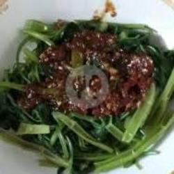 Petis Kangkung