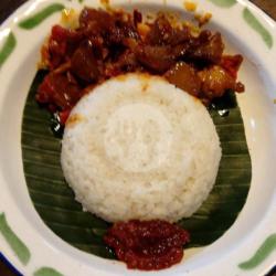 Nasi Oseng Kikil Mercon Dan Sambal