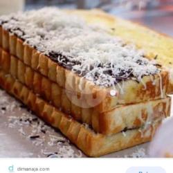 Roti Bakar Choco  Keju Luar Dalam