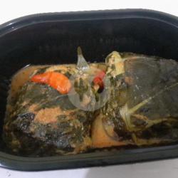 Buntil Daun Talas