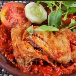 Ayam Goreng Penyet Tempe Tahu