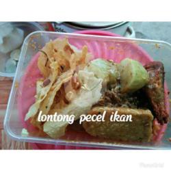 Lontong Pecel Ayam Fried Chicken