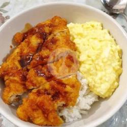 Nasi Chicken Katsu   Scrambel Egg