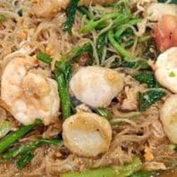 Bihun Kangkung Belacan Komplit