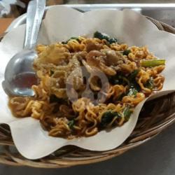 Mie Goreng Kulit Super Pedas