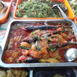 Nasi Rames Ikan Pindang Balado:)