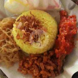 Nasi Kuning   Tongkol Balado