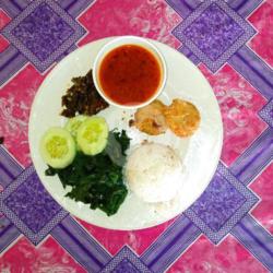 Nasi Sayur   Sambel   Perkedel