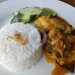 Nasi Ayam Woku Blanga