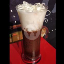 Chocolate Swiss Latte