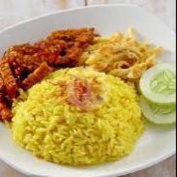 Nasi Kuning  Teri Kacang