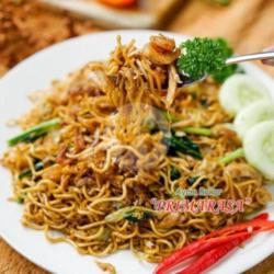 Bakmie Goreng (fried Noodle)