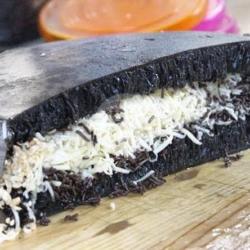 Balck Forest Keju Tiramisu