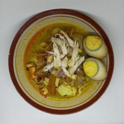 Lontong Opor Telur