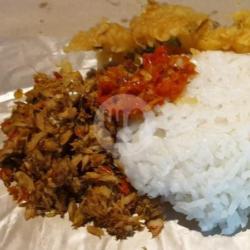 Nasi Tongkol Pedas